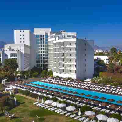 Hotel SU & Aqualand Hotel Exterior