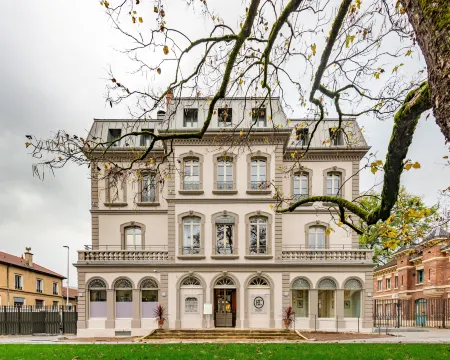 Hôtel Mille Pas Отели в г. Ла Сюр ан Шартрёз