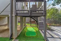 Charlotte Retreat: Luxury 4Br Heaven - Bungalows