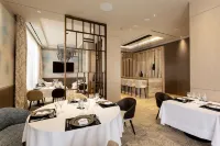Novotel Tunis Lac Hôtels à : El Kram