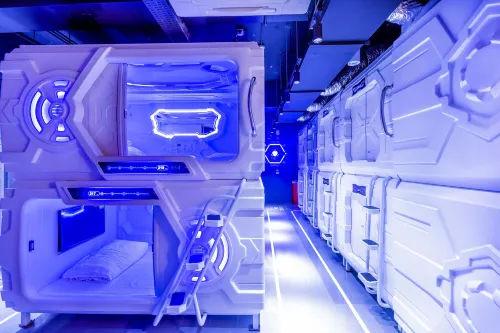 MET A Space Pod @ Arab Street Singapore
