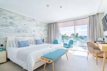 Hotel Lava Beach Отели в г. Гуиме