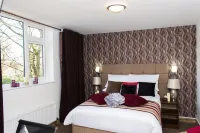 Trivelles Mayfair,Stockport Hotels in Stockport