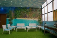 Kuwait Palace Hotel Apartments - Pools