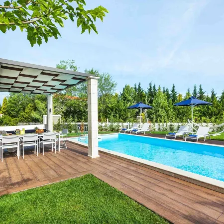 W Villas Halkidiki