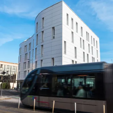 Ténéo Apparthotel Talence - Espeleta Hotels near Saint Augustin