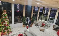 Mariposa Hotel