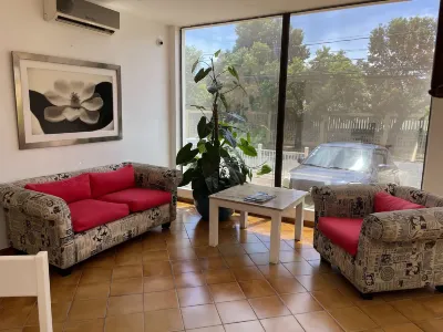 Aparta Hotel Plaza del Sol Hotel a 