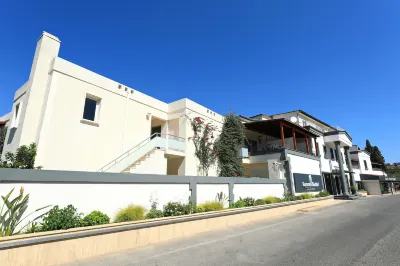 Summer Garden Suites Beach Hotel