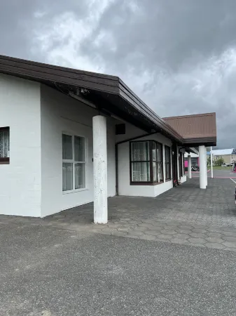 Media Luna Guesthouse Отели в г. Mulathing