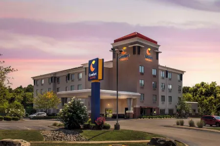 Comfort Suites