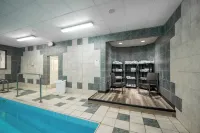 Hfx Airport Hotel - Pools