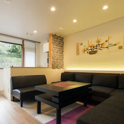 House Hotel Kenrokuzaka Hotels near Kanazawa Shrine