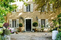 B&B Domaine le Clos du Pavillon "Authenticité et Ressourcement garantis"