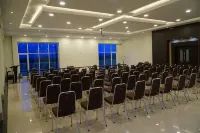 Kirei Hotel Bantaeng Hotel di Kecamatan Bantaeng