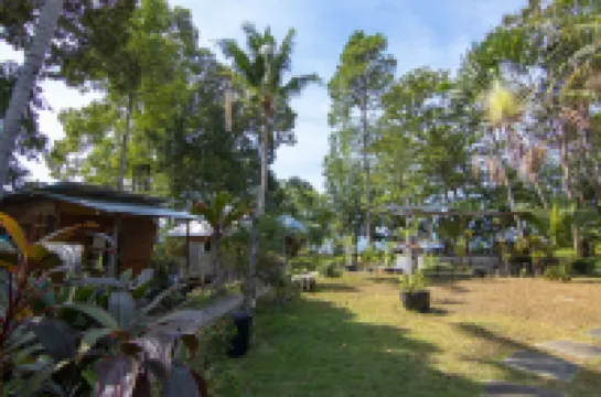 Ban Na Kai Mook Beach Hotels near Khai Muk Beach