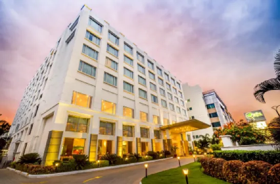 Radha Regent, Chennai Hotel dekat Kamakshi Amman Temple