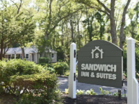 แซนดิ์วิช อินน์ แอนด์ สวีทส์ โรงแรมในSandwich