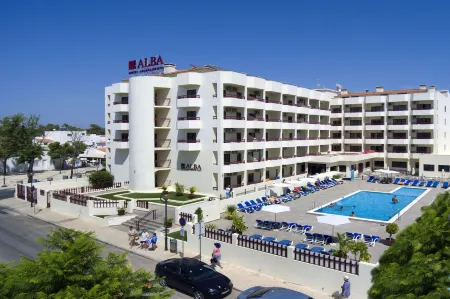Hotel Alba Отели в г. Monte Gordo