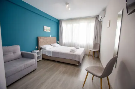 Raise Boutique Rooms in the Center of Athens Отели рядом с достопримечательностью «Монастырь Кесариани»