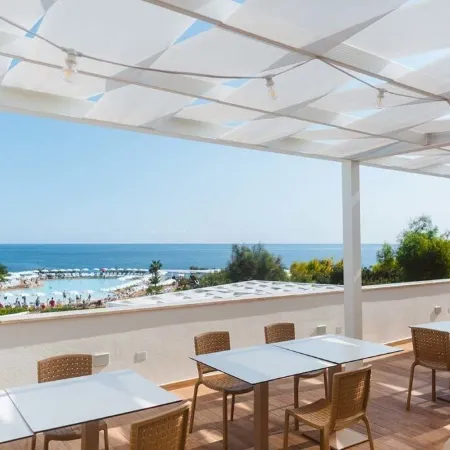 Torre Cintola Greenblu Sea Emotions