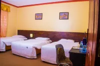 Hotel Paradise on the Nile Hotels near Source Of The Nile Reptile Park