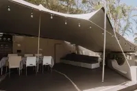 Caza Beach Guesthouse
