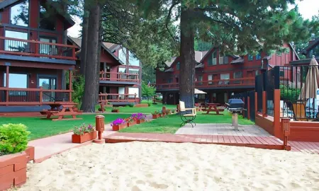Edgelake Beach Club Отели в г. Тахо Виста