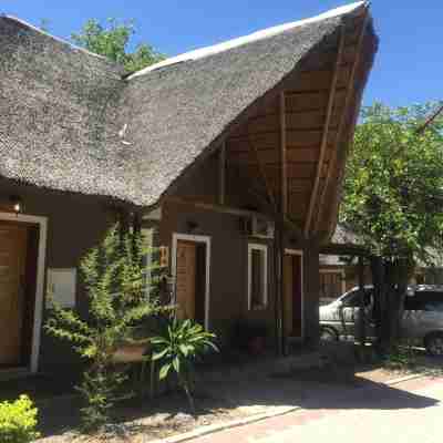 Laphroiag Luxury Chalets Hotel Exterior