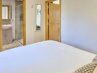 Host & Stay - Oak Barn