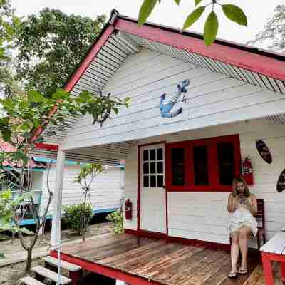 Lipe Power Beach Resort Hotel Exterior