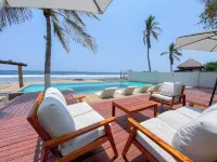Casa Playa Blanca Hotels in La Libertad