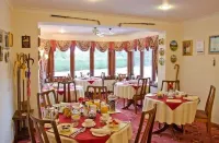 Ashcroft Farmhouse Hotels in East Calder