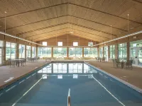 Swan Lake Resort Hotels in Marshall County
