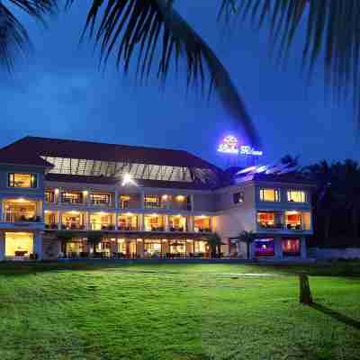 Lake Palace Trivandrum Hotel Exterior