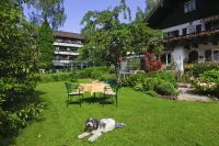 Garden-Hotel Reinhart Hotels in Eggstatt