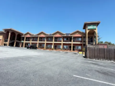 Valley Inn Hotels in Watsonville
