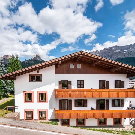 Apartments Lores