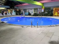 Greenfield Inn & Suites Elizabethtown, KY I65 Exit 94 - Pools