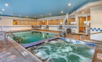 Comfort Inn & Suites North Dallas-Addison