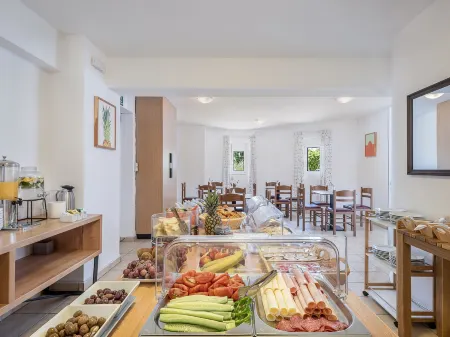 Artemis Apartments Отели в г. Галатас