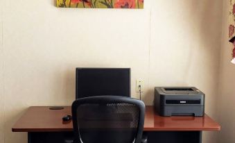 Days Inn by Wyndham Jefferson City
