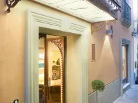 Hotel Palazzo Guardati Hotels near Teatro Tasso