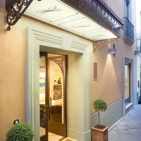 Hotel Palazzo Guardati