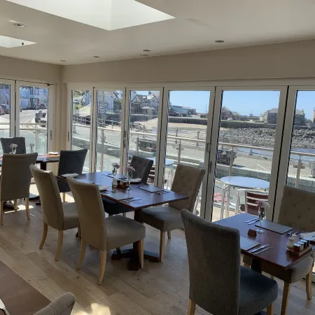 The Harbour House Sea Front Hotel