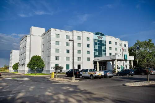 Embassy Suites by Hilton Syracuse Hotels in DeWitt