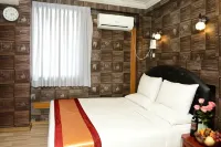 Hotel Grand United - Chinatown - Parvekkeita