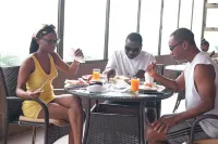 Volta Hotel Akosombo - breakfast