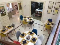 Al Centro Luxury Home - breakfast