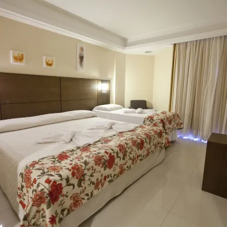 Aquarios Praia Hotel